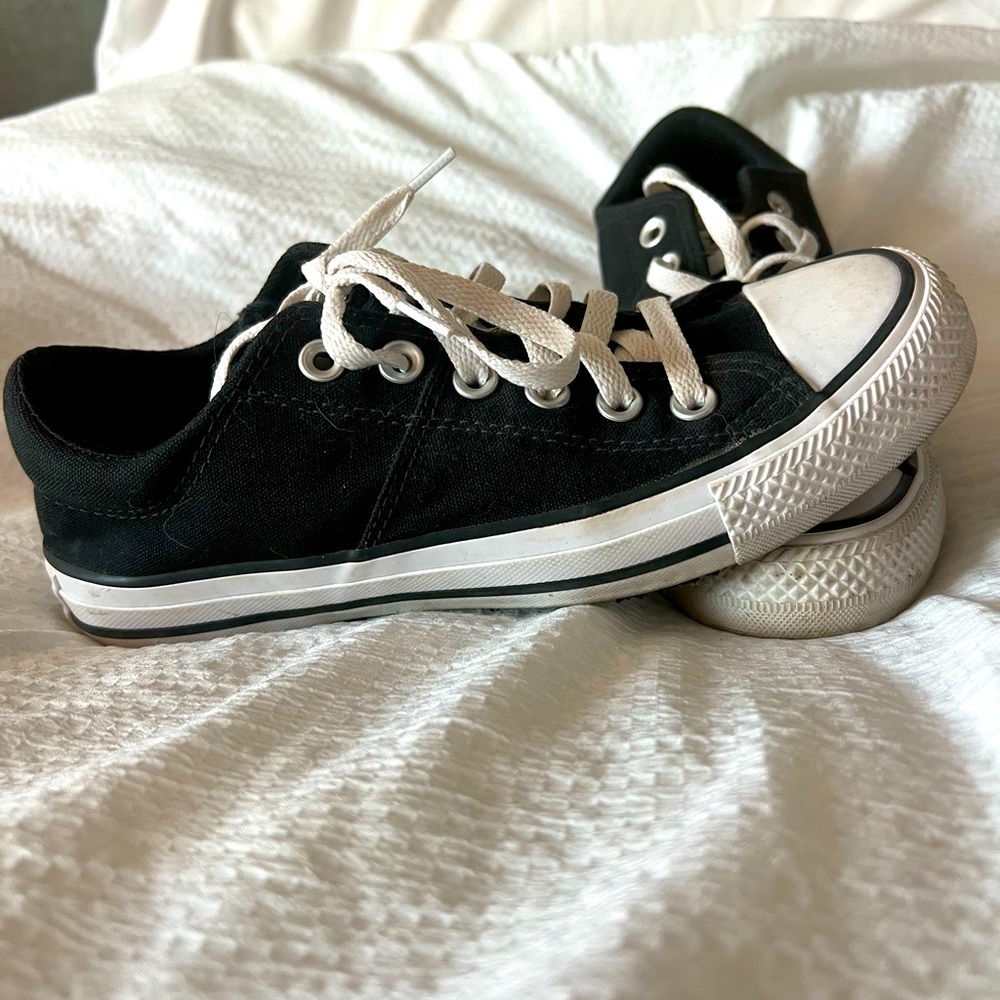Converse Sneakers - Women - Chuck Taylor Madison Ox - Black - size 7
